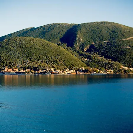 Seafront Luxury With Amazing View