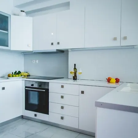 Дом отдыха Seafront Luxury With Amazing View *