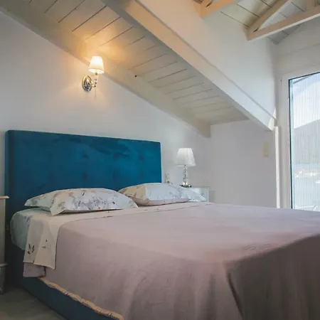 Seafront Luxury With Amazing View *