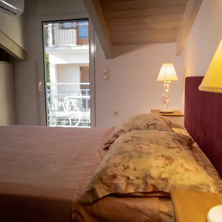 Holiday home Seafront Luxury With Amazing View